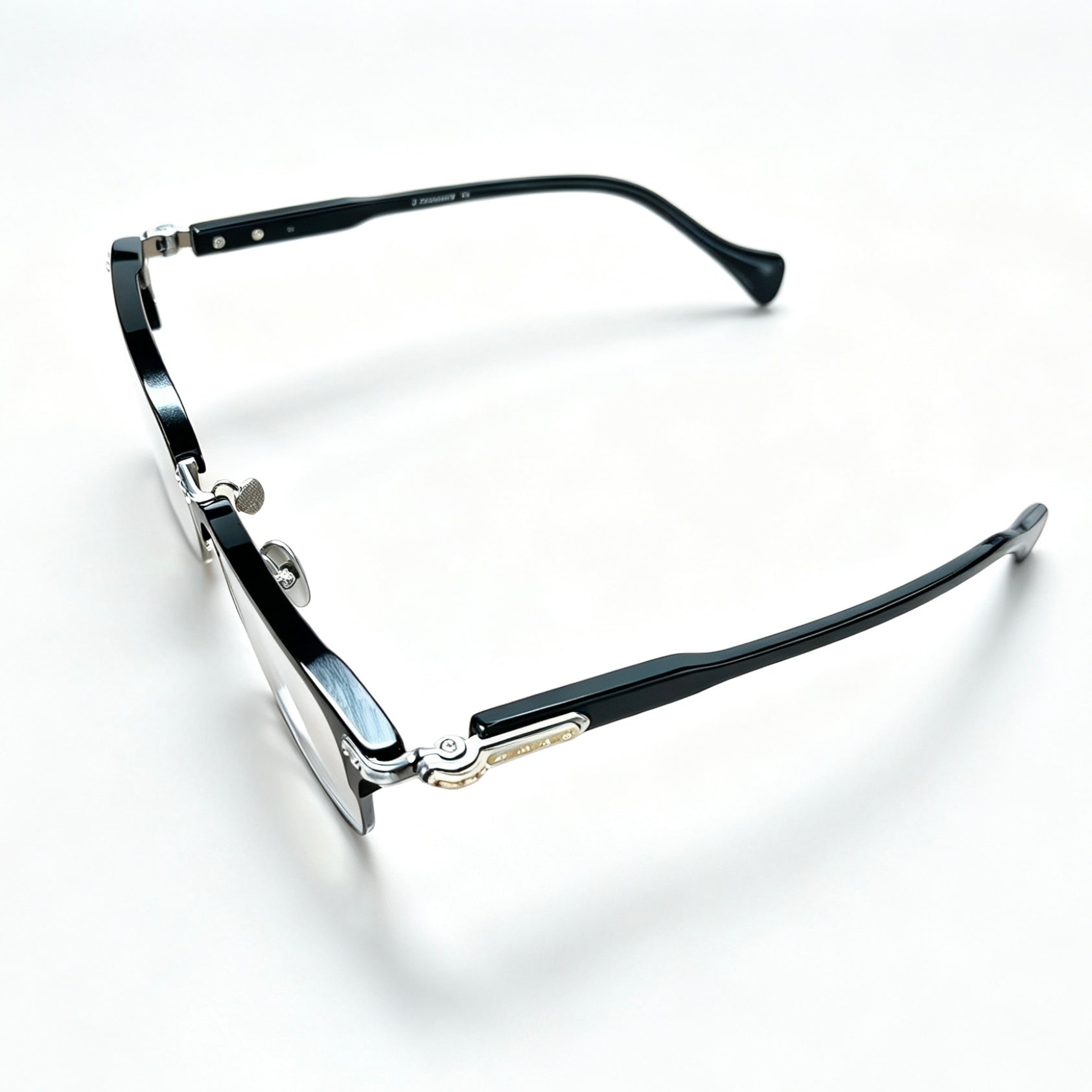 Half Frame Glasses Black&Silver Luxury