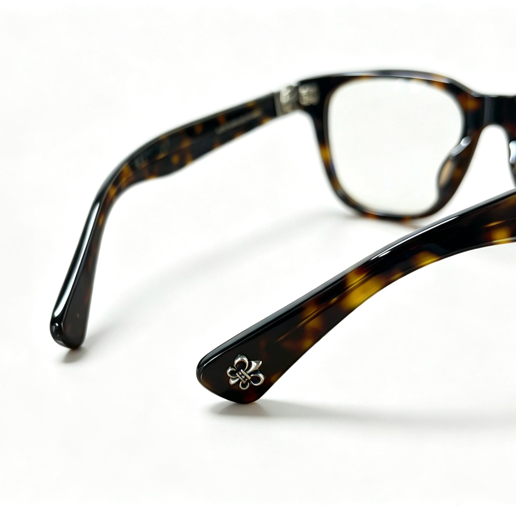 Full Frame Glasses Dark Luxury